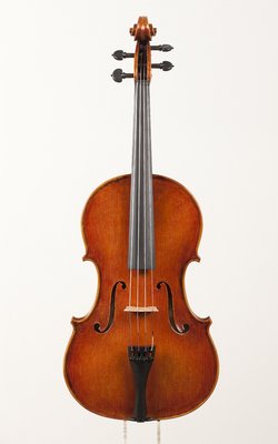 Elisabetta Giordano viola Tertis.jpg