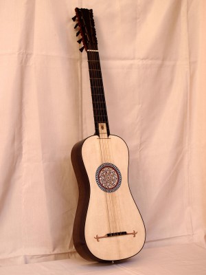 Bob chitarra barocca 2.jpg